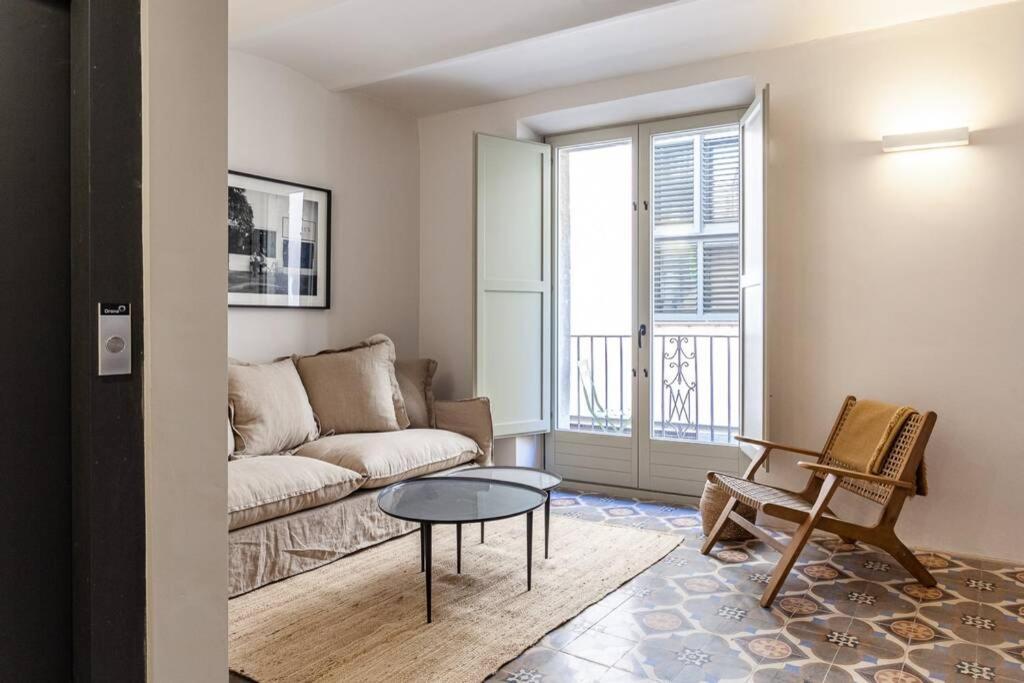 Velo Vern 1 Beautiful New Apartment 2 Bed Ensuite Girona Zewnętrze zdjęcie