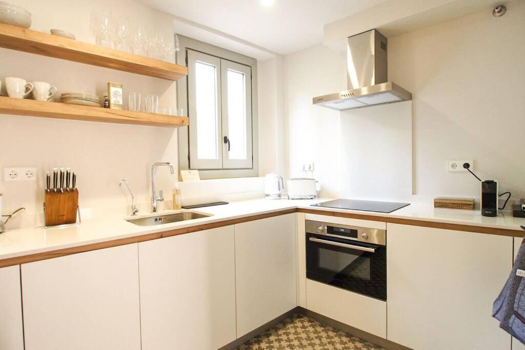 Velo Vern 1 Beautiful New Apartment 2 Bed Ensuite Girona Zewnętrze zdjęcie